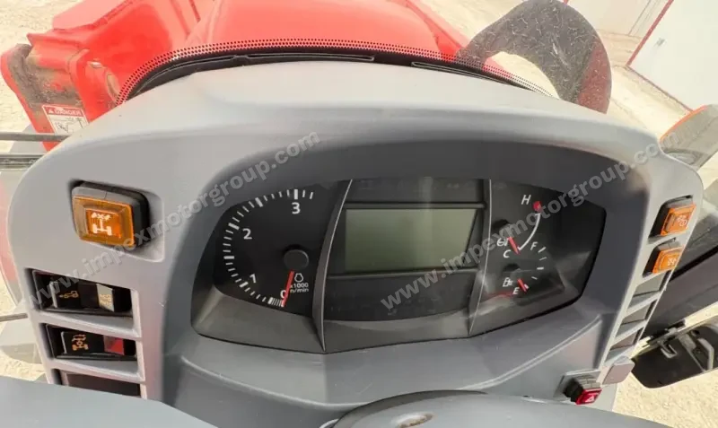 2019 Kubota M6-141 MFWD photo 72