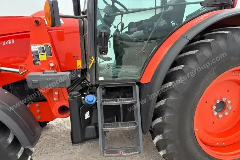 2019 Kubota M6-141 MFWD photo 19