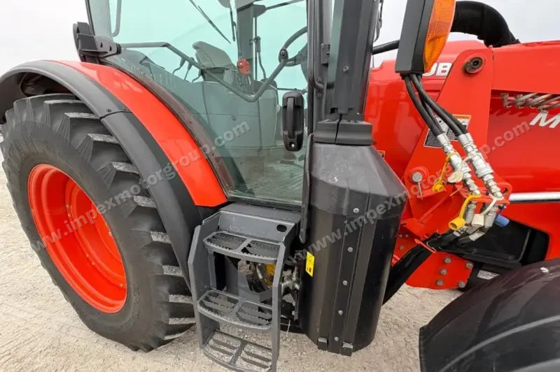 2019 Kubota M6-141 MFWD photo 33