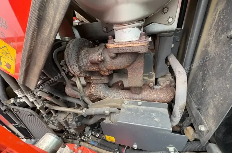 2019 Kubota M6-141 MFWD photo 51