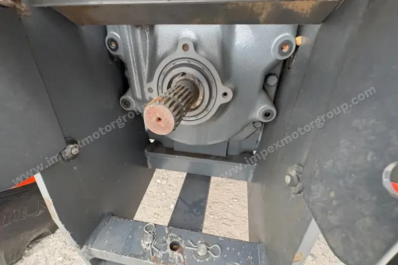 2019 Kubota M6-141 MFWD photo 29
