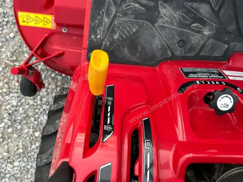 2021 Massey Ferguson GC1723 photo 70