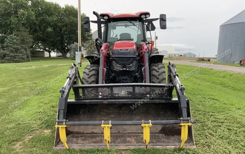 2021 Case IH Maxxum 150 MFWD Tractor W/Grapple Loader photo 2