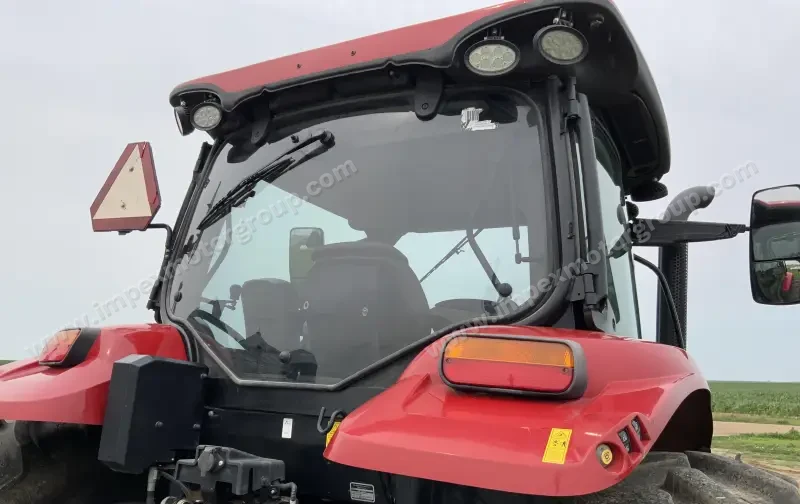 2021 Case IH Maxxum 150 MFWD Tractor W/Grapple Loader photo 10