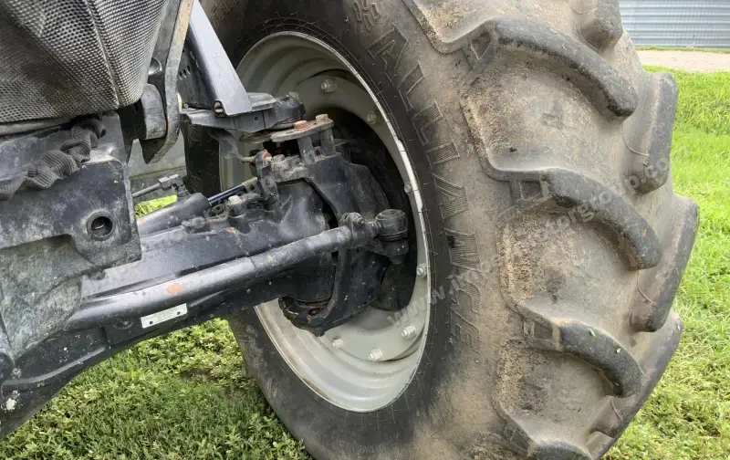 2021 Case IH Maxxum 150 MFWD Tractor W/Grapple Loader photo 37