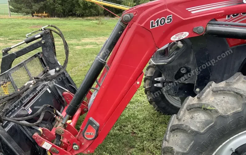 2021 Case IH Maxxum 150 MFWD Tractor W/Grapple Loader photo 12