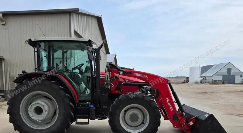 2022 Massey Ferguson 6713 MFWD Tractor W/FL3723 Loader photo 4