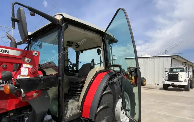 2017 Massey Ferguson 4710 MFWD Tractor W/Loader | Agriculture photo 68