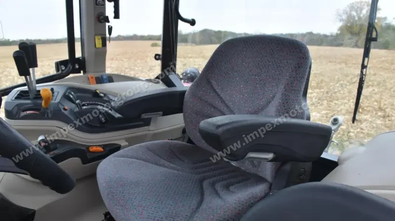 2022 Massey Ferguson 5711 Dyna-4 MFWD Tractor W/Loader | Agriculture photo 53