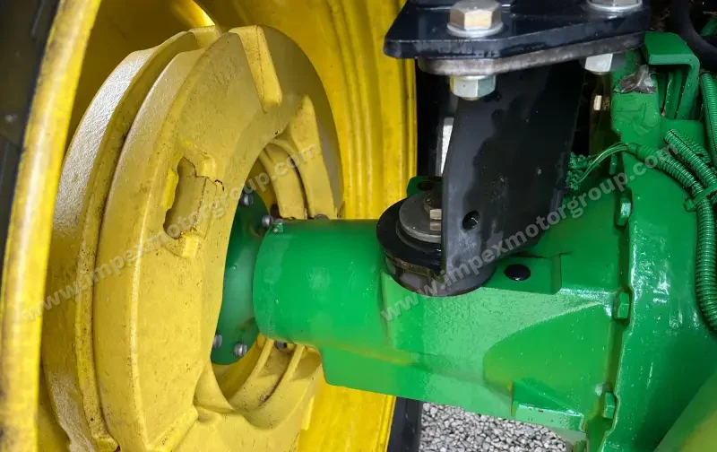 2015 John Deere 6130M MFWD Tractor W/Grapple Loader photo 36
