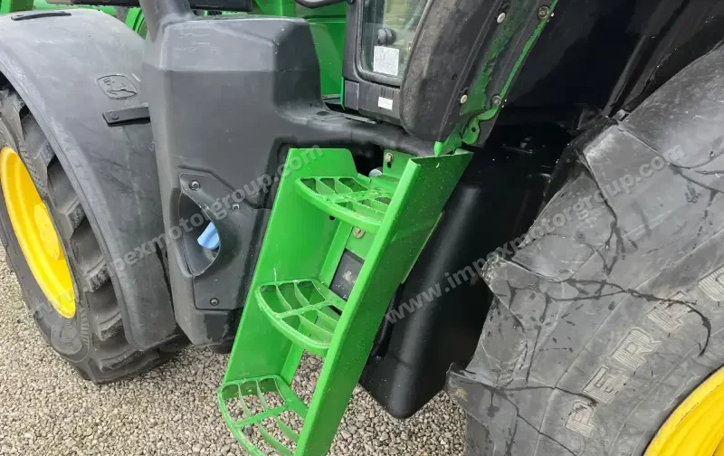 2015 John Deere 6130M MFWD Tractor W/Grapple Loader photo 15