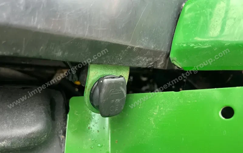 2015 John Deere 6130M MFWD Tractor W/Grapple Loader photo 73