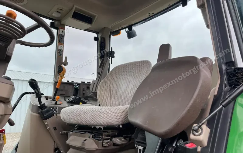2015 John Deere 6130M MFWD Tractor W/Grapple Loader photo 57