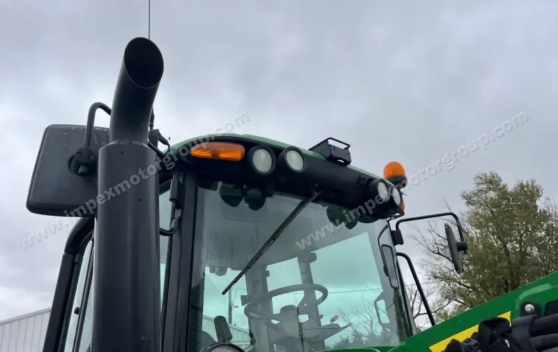 2015 John Deere 6130M MFWD Tractor W/Grapple Loader photo 18