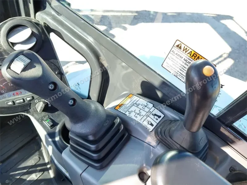 2020 Bobcat E50 photo 3