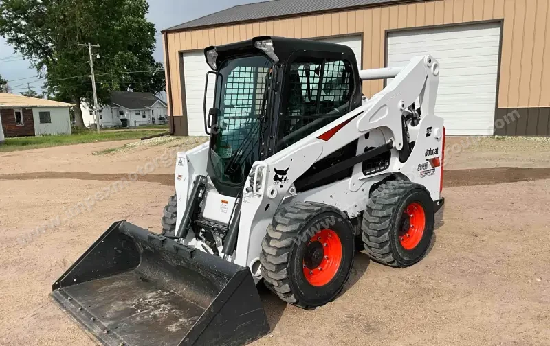 2022 Bobcat S740 Skid Steer photo 1
