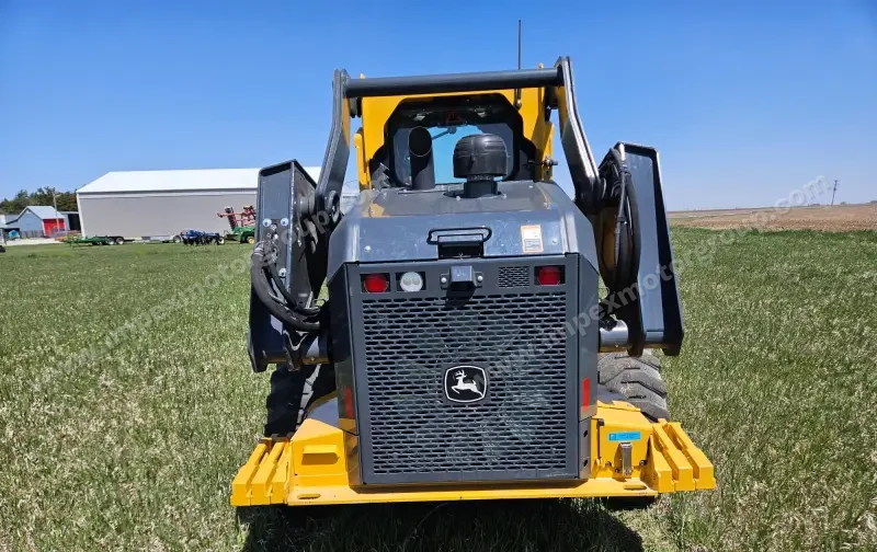 2019 John Deere 332G Skid Steer photo 6