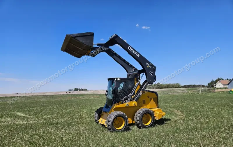 2019 John Deere 332G Skid Steer photo 9