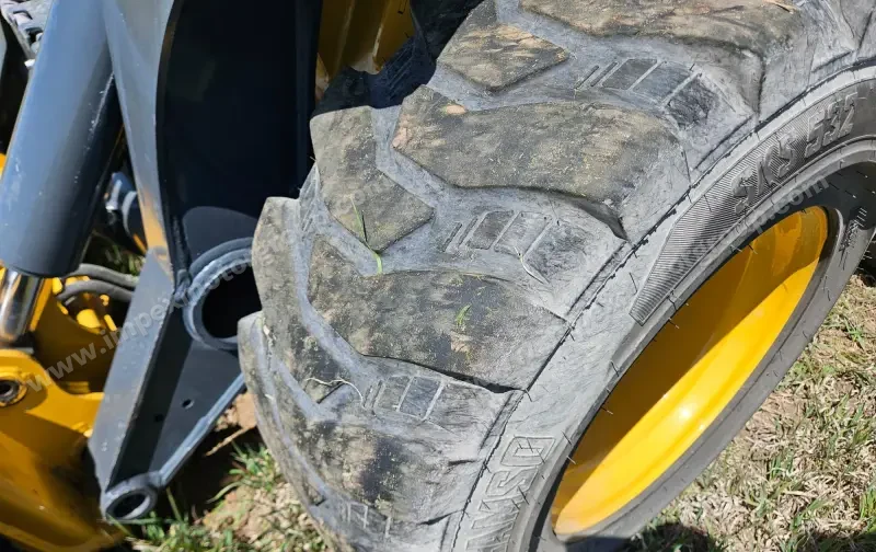 2019 John Deere 332G Skid Steer photo 32