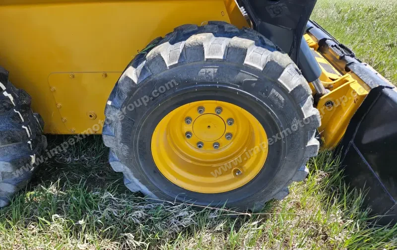 2019 John Deere 332G Skid Steer photo 36