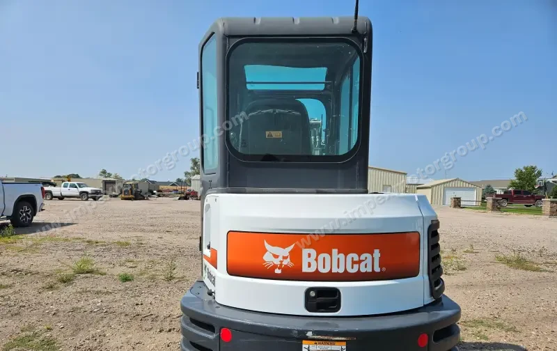 2016 Bobcat E35 Long Arm Mini Excavator | Construction photo 12