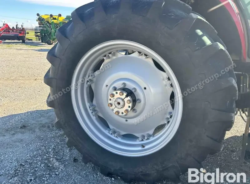2022 Case IH Farmall 140A MFWD photo 26