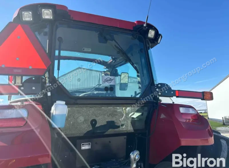 2022 Case IH Farmall 140A MFWD photo 12
