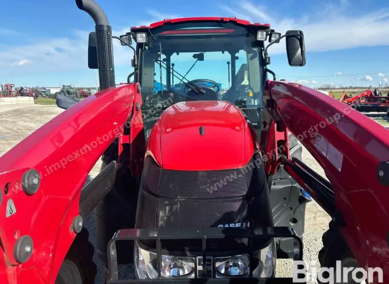 2022 Case IH Farmall 140A MFWD photo 21