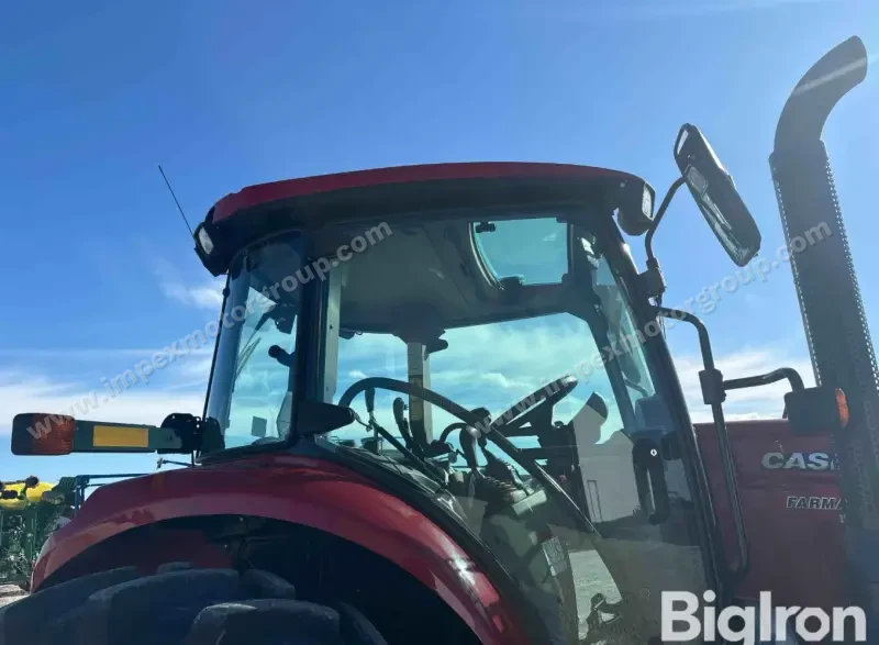 2022 Case IH Farmall 140A MFWD photo 22