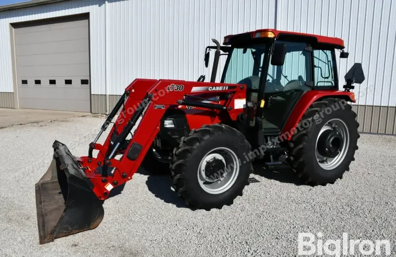 2009 Case IH Farmall 105U MFWD photo 1