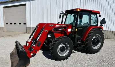 2009 Case IH Farmall 105U MFWD