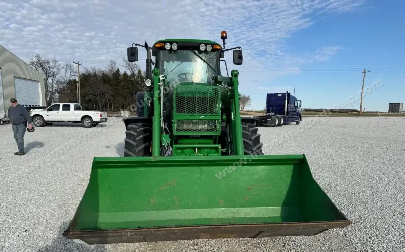2010 John Deere 7530 Premium MFWD photo 51