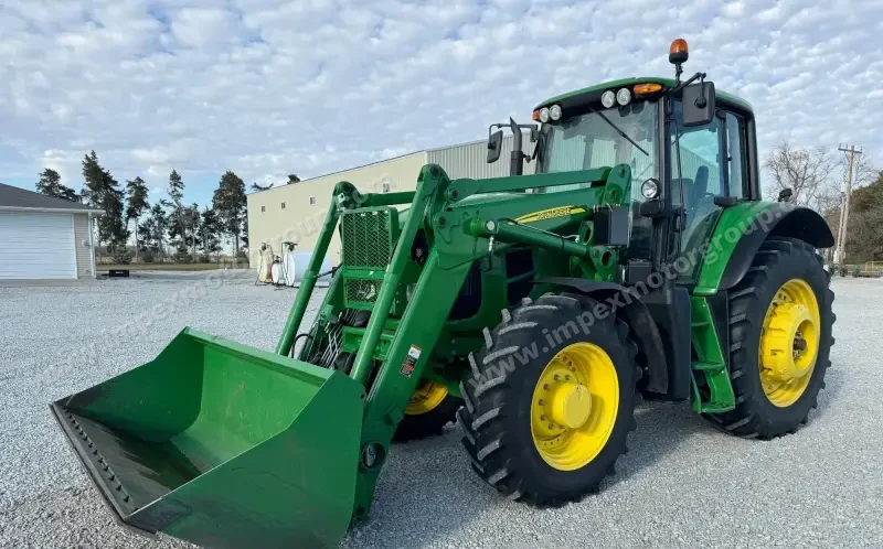2010 John Deere 7530 Premium MFWD photo 1