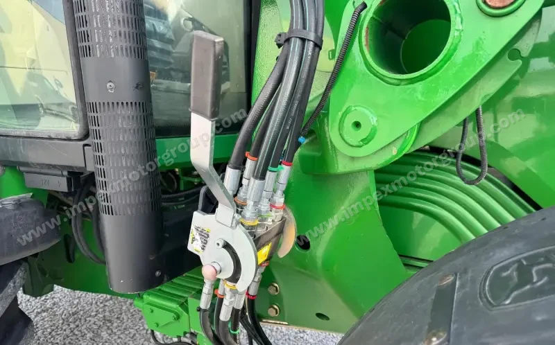 2010 John Deere 7530 Premium MFWD photo 29