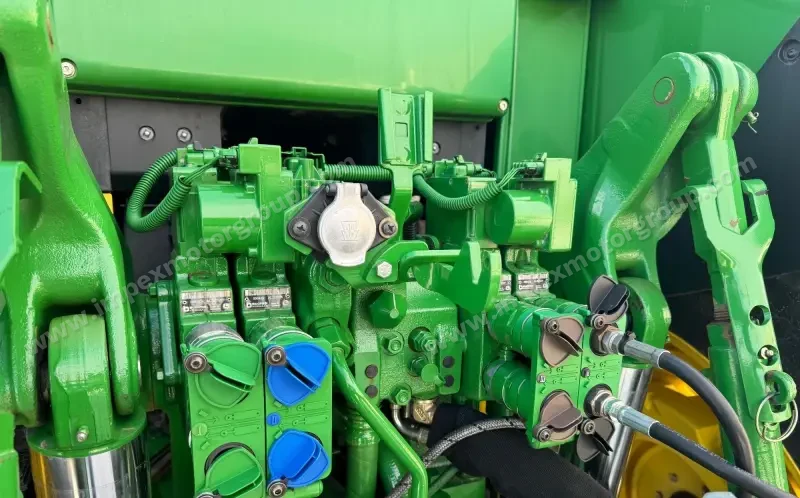 2010 John Deere 7530 Premium MFWD photo 26