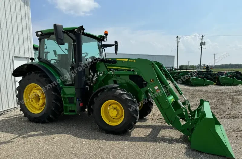 2023 John Deere 6R 110 MFWD photo 3