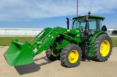 2022 John Deere 6105E MFWD