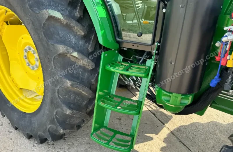 2022 John Deere 6105E MFWD photo 14