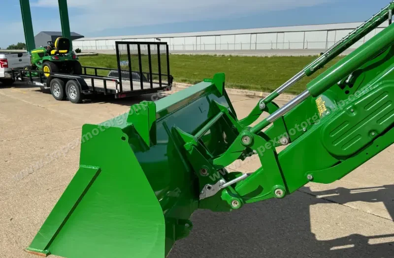 2022 John Deere 6105E MFWD photo 21