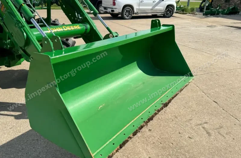 2022 John Deere 6105E MFWD photo 20