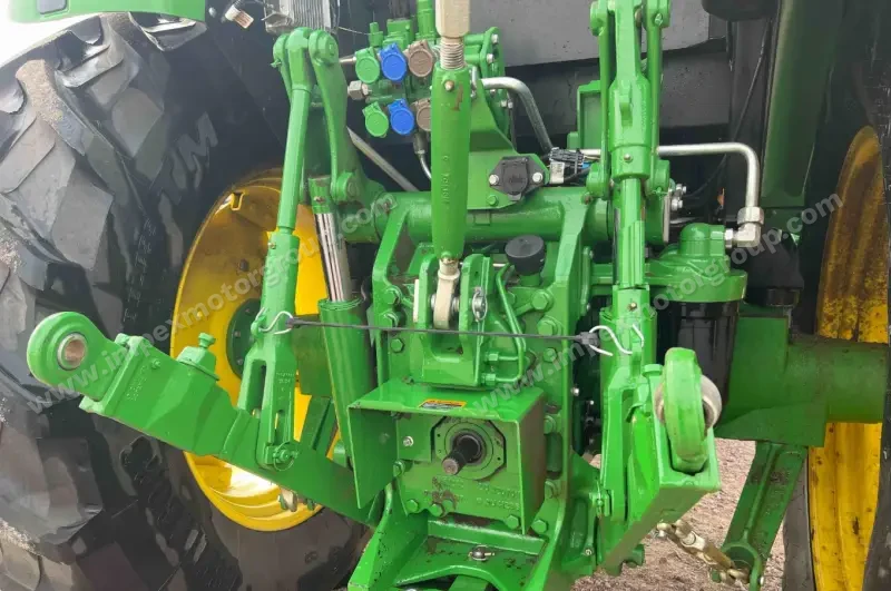 2021 John Deere 6120E MFWD photo 26