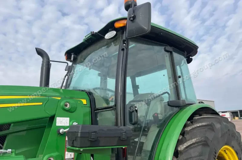2021 John Deere 6120E MFWD photo 19