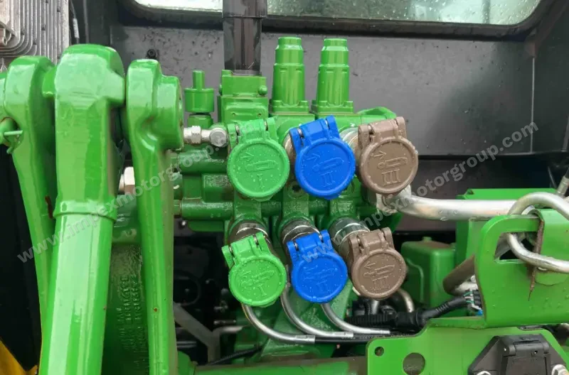 2021 John Deere 6120E MFWD photo 23