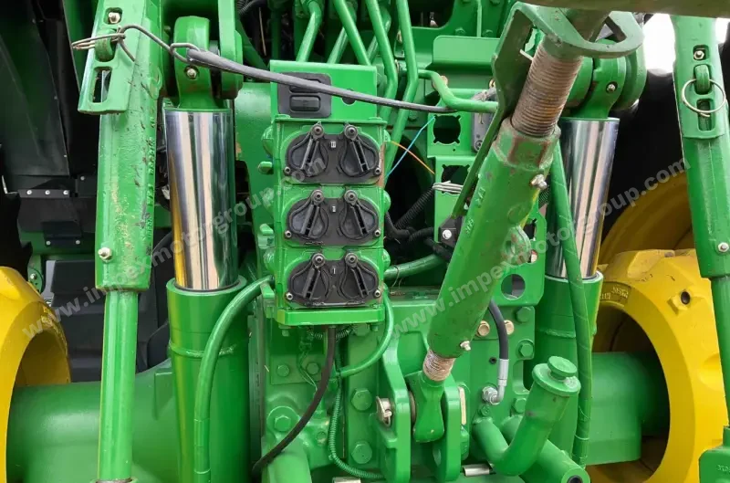 2009 John Deere 7630 MFWD photo 26