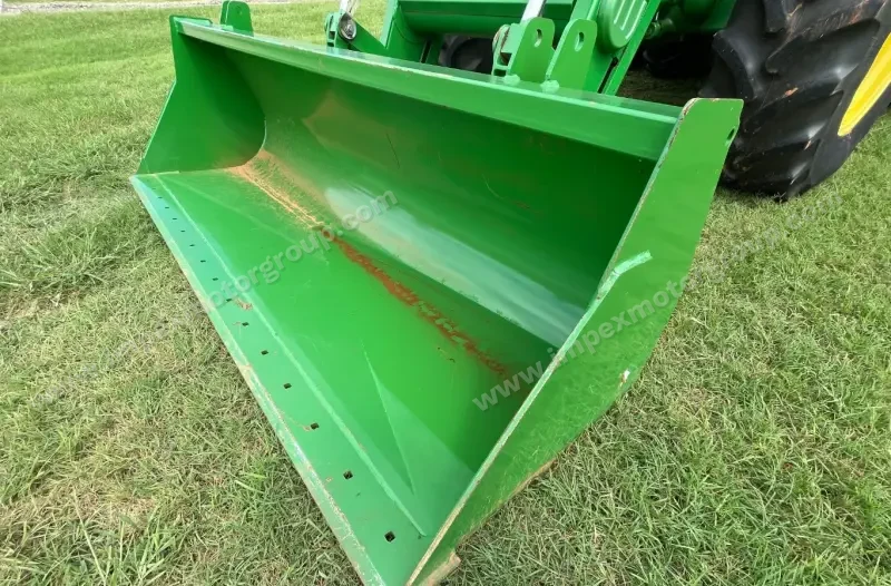 2015 John Deere 6155R MFWD photo 23