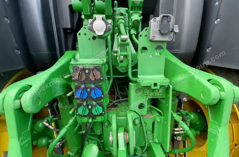 2015 John Deere 6155R MFWD photo 10