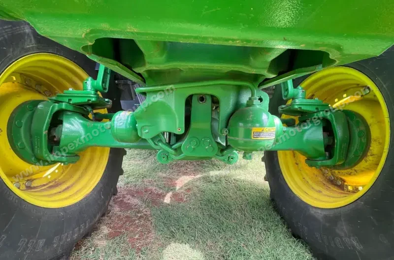 2015 John Deere 6155R MFWD photo 30