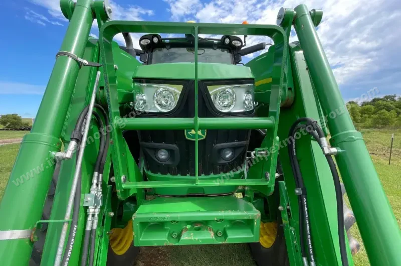 2015 John Deere 6155R MFWD photo 24