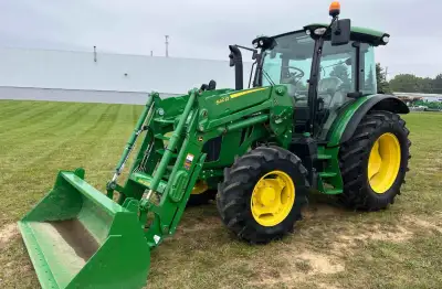 2020 John Deere 5125R MFWD