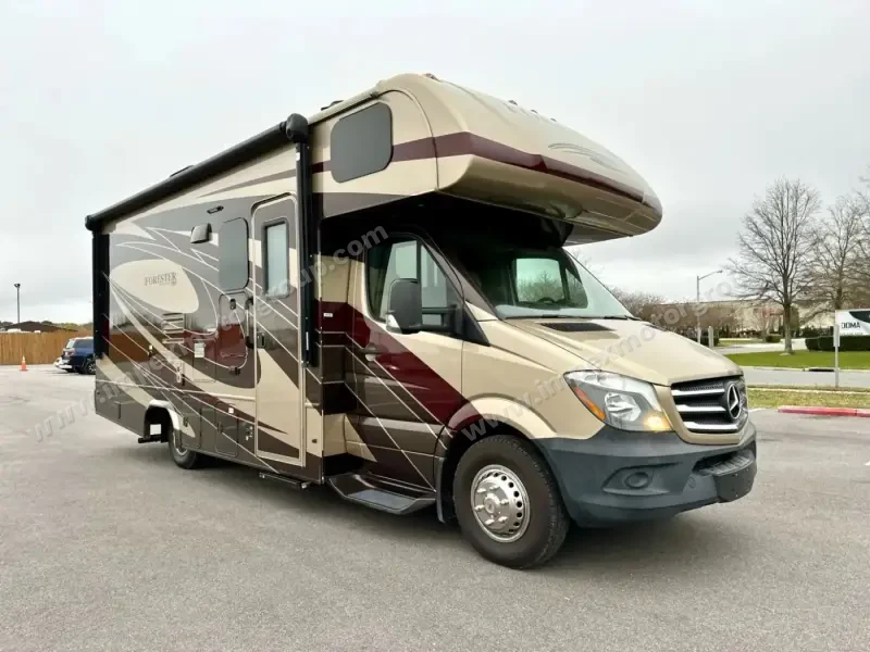 2018 Forest River Forester MBS 2401WS photo 3
